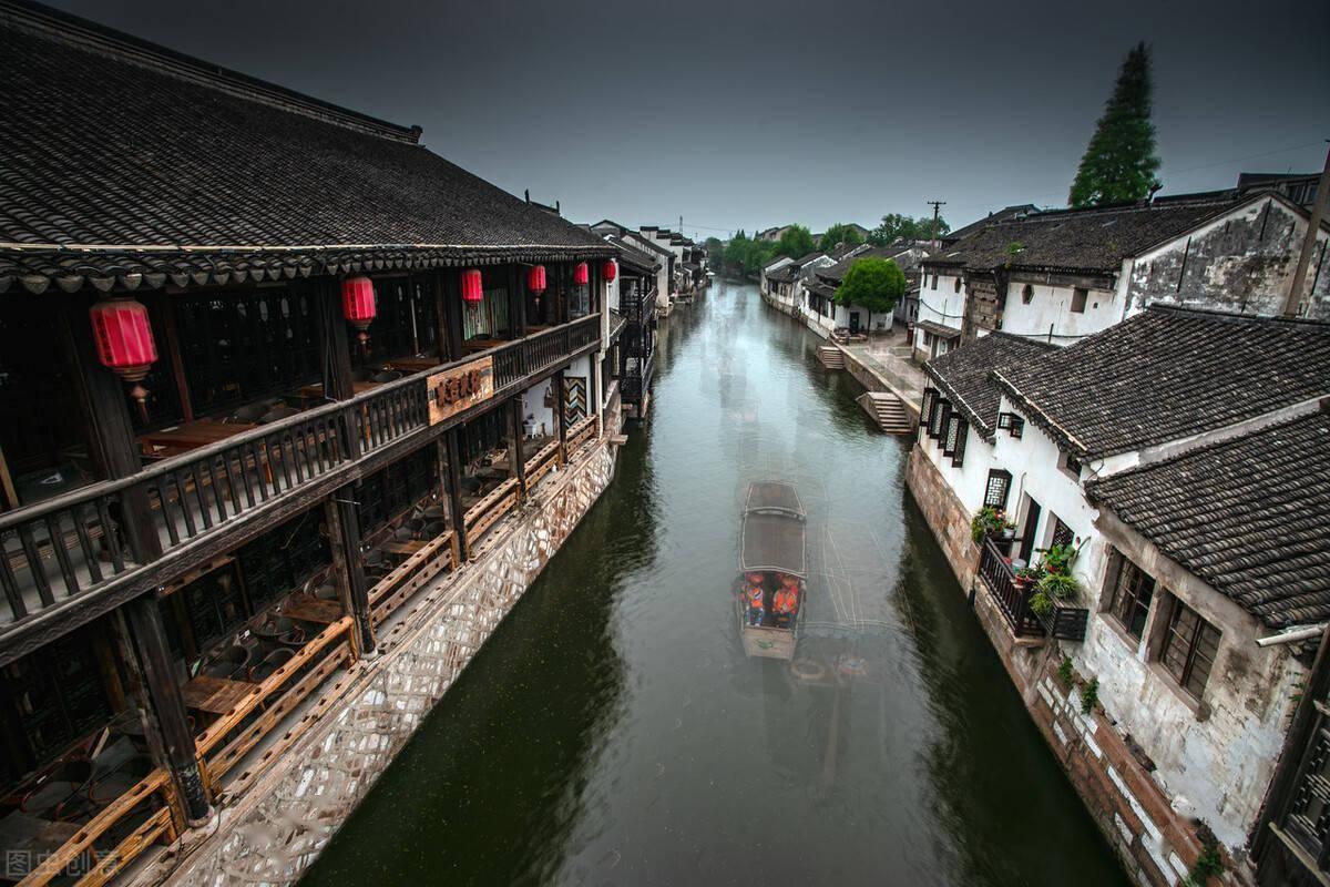 静谧飞行